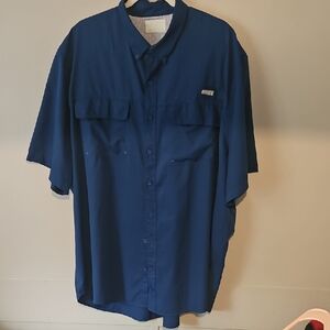 Casual Men's Navy Button Down Shirt